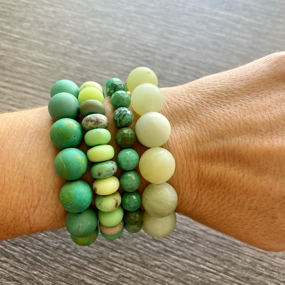 Green chrysocolla bracelet. One size - Picture 2 of 2
